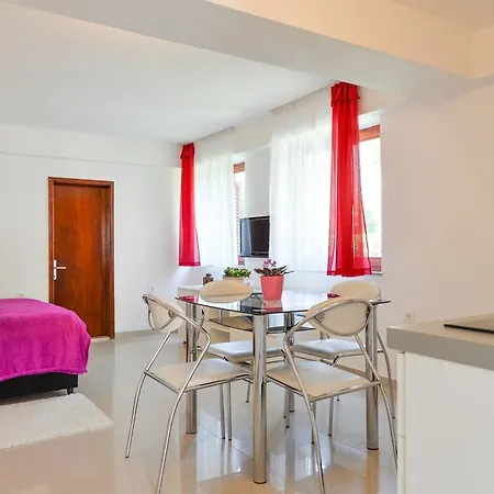 Nora Apartment Zadar