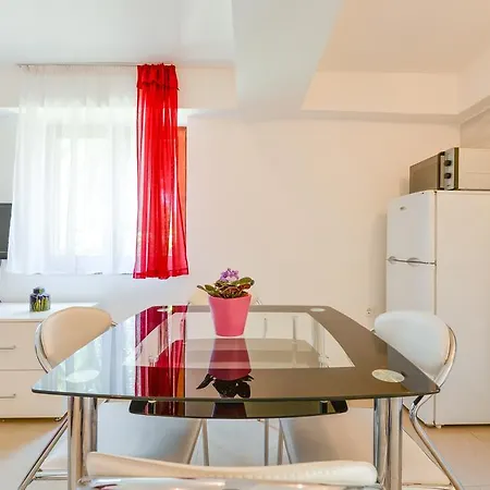 Апартаменты Nora Задар