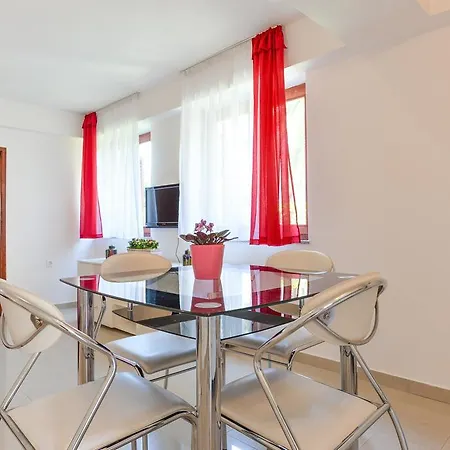 Апартаменты Nora Задар